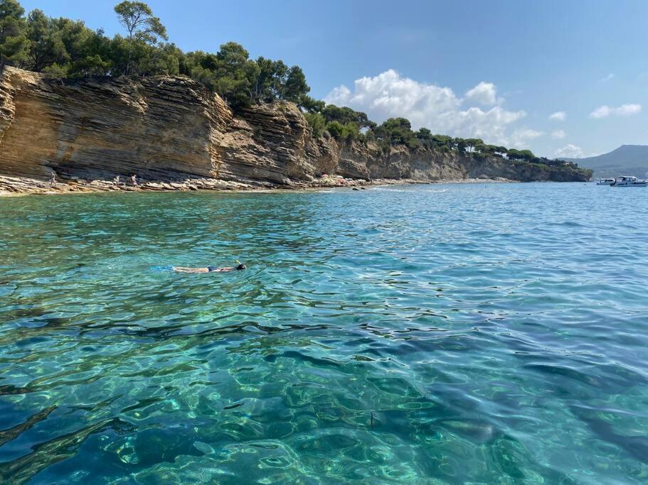 Cocon Les Pieds Dans L'Eau Acces Direct A La Mer La Ciotat Kültér fotó