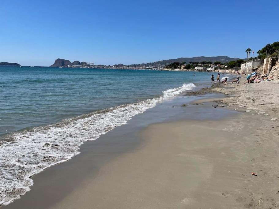 Cocon Les Pieds Dans L'Eau Acces Direct A La Mer La Ciotat Kültér fotó
